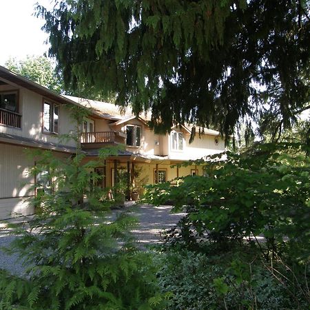Cedar Wood Lodge Bed & Breakfast Inn Port Alberni Exteriér fotografie
