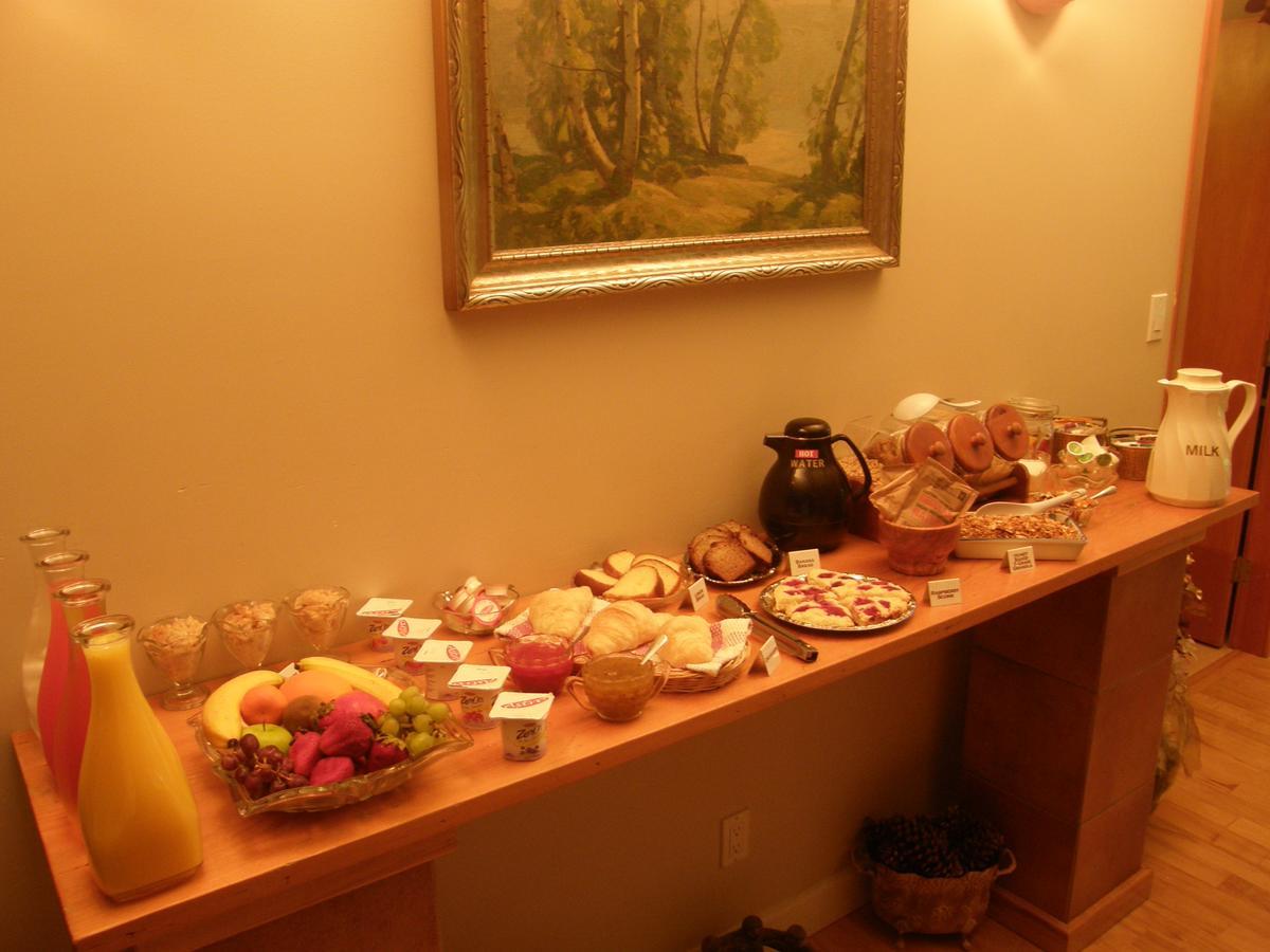Cedar Wood Lodge Bed & Breakfast Inn Port Alberni Exteriér fotografie