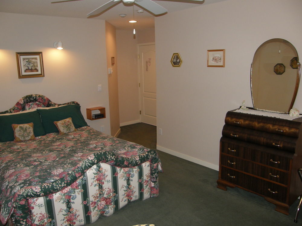 Cedar Wood Lodge Bed & Breakfast Inn Port Alberni Exteriér fotografie
